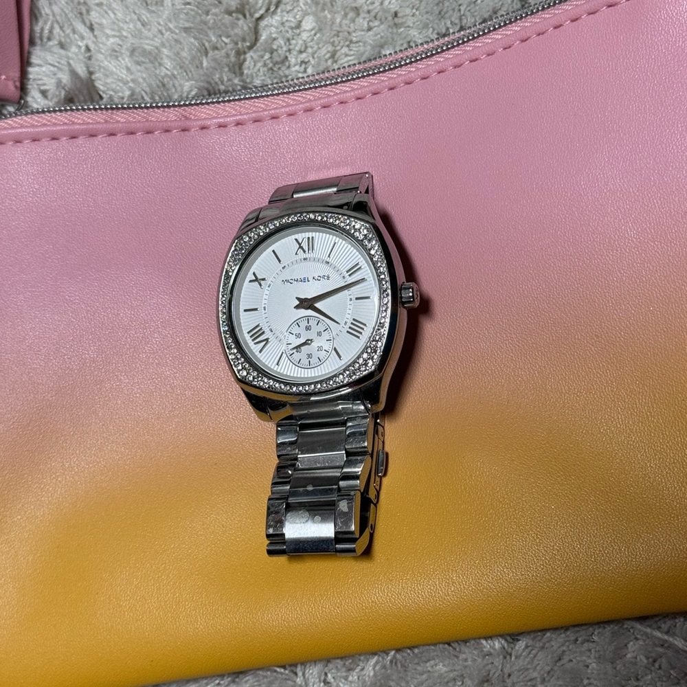Michael kors wrist watch